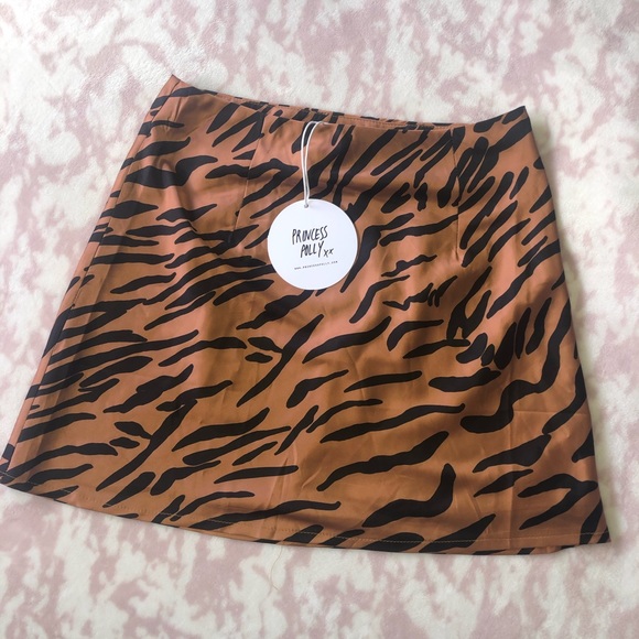 SOLD - Picture 3 of 4